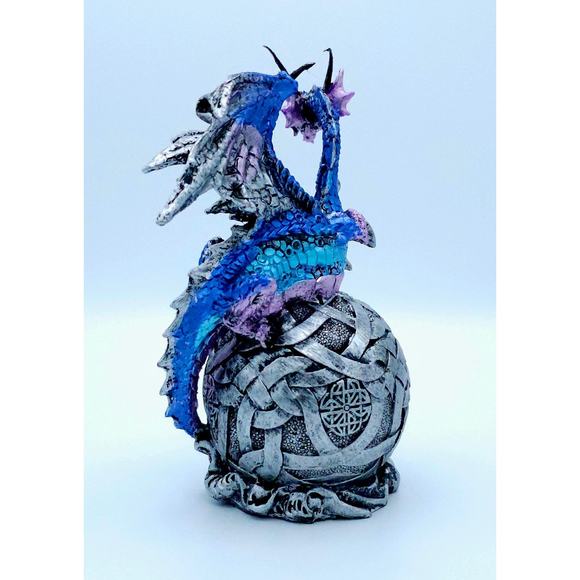 StealStreet SS-G-71508 Dragon on Light Up Orb with Sword - Picture 3 of 4